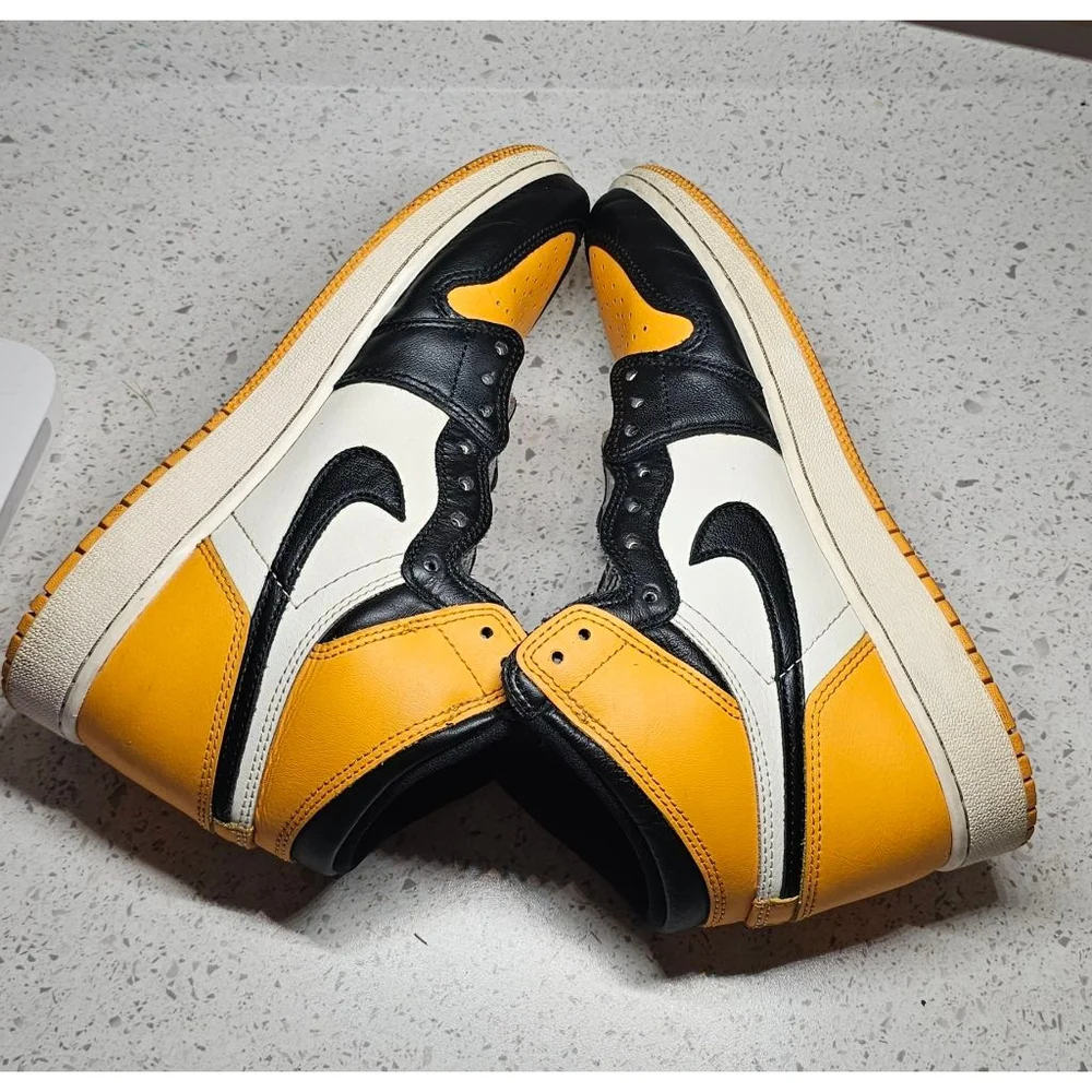 Nike Air Force no our code